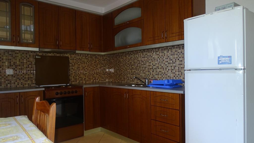 Petro'S Apartments Ksamil Exterior foto